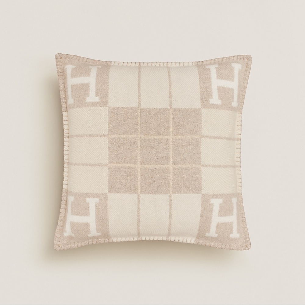 HERMES 🍊 Avalon III Pillow - Coco Camomile - Picture 1 of 3